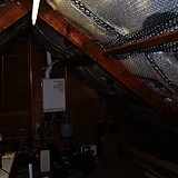 Ook rondom de cv-ketel blijft de folie intact.